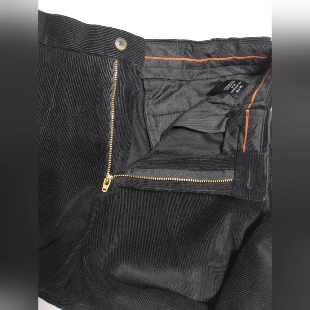 Men's Black Corduroy Pants (34X30)